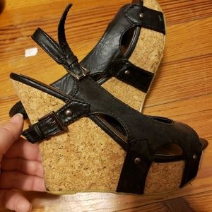 Bamboo peep toe wedges